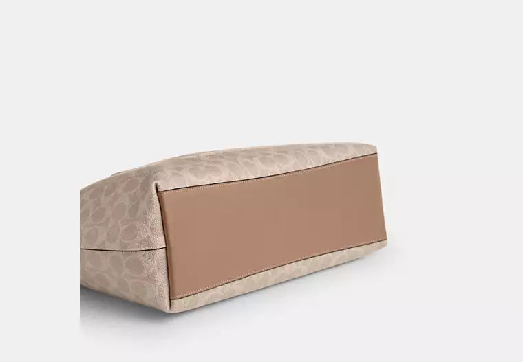 Station Tote Bag In Signature Canvas