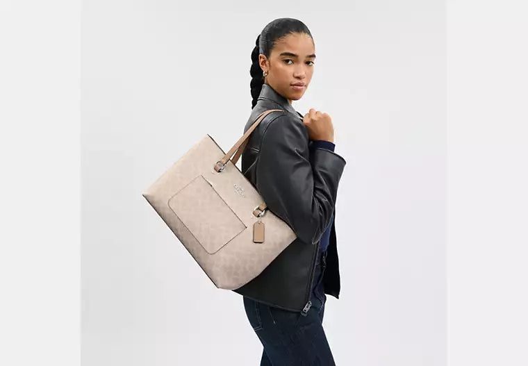 Station Tote Bag In Signature Canvas