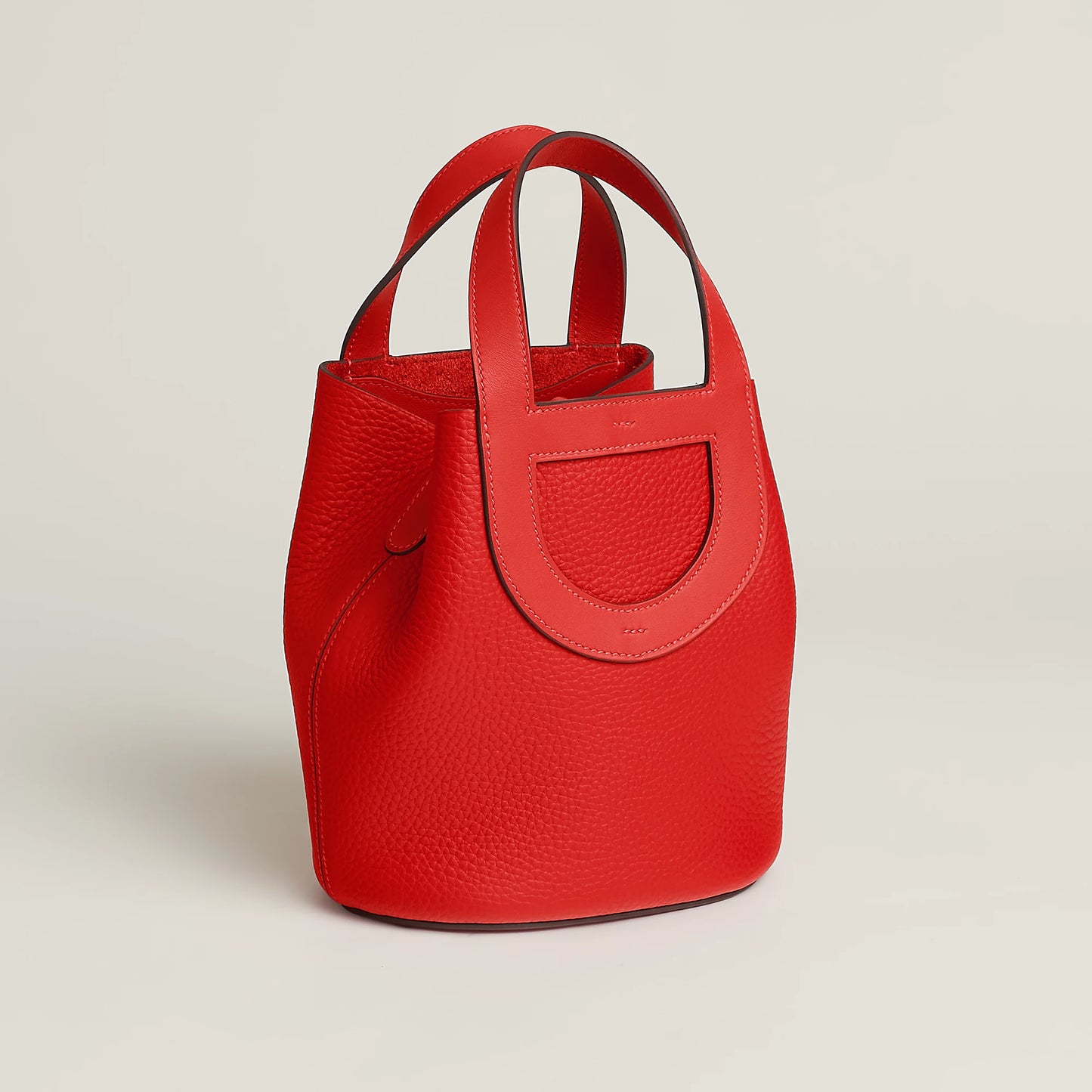 Hermès In-the-Loop 18 bag